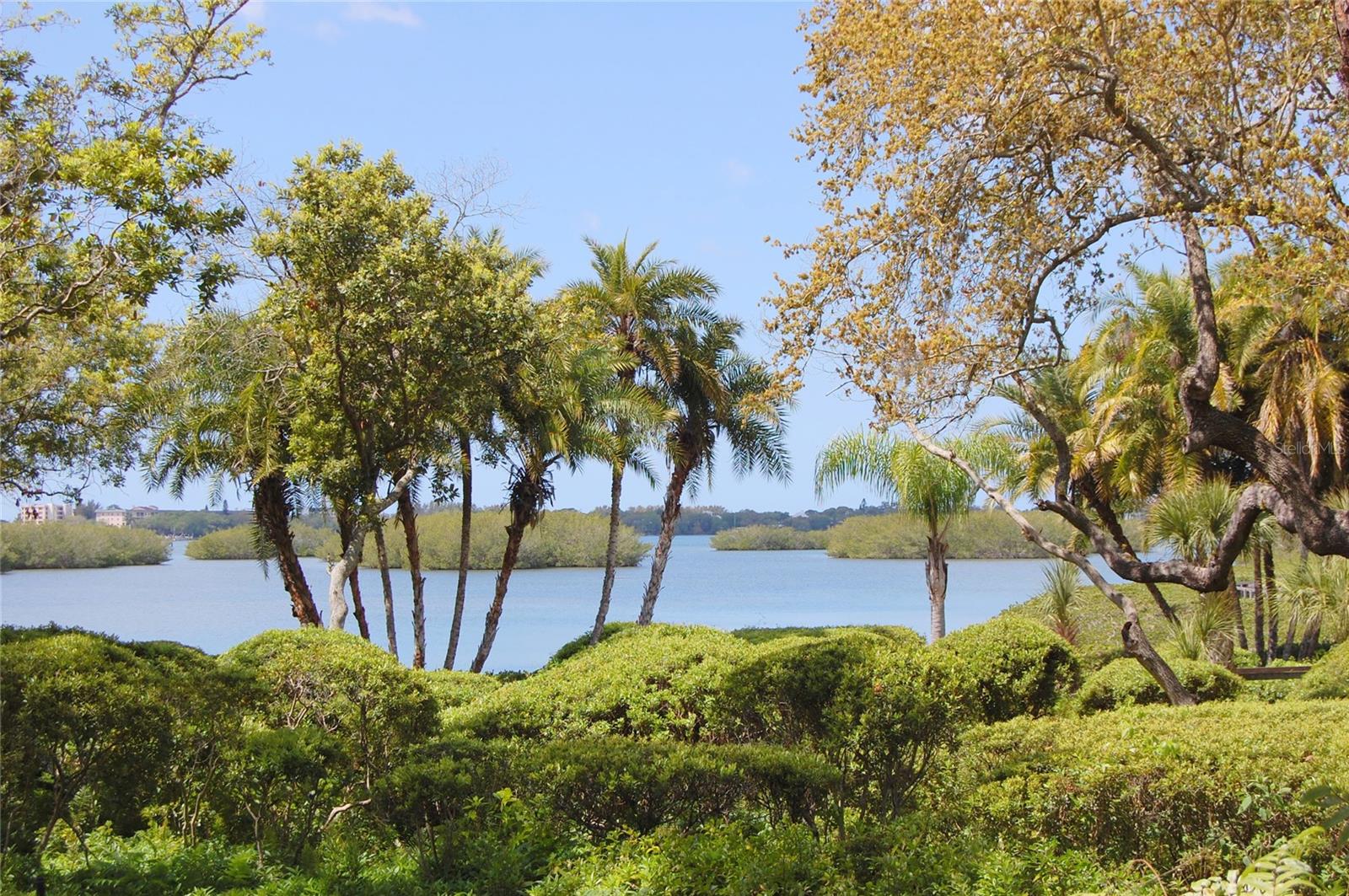 1508 PELICAN COVE RD #GR233, SARASOTA, FL, 34231