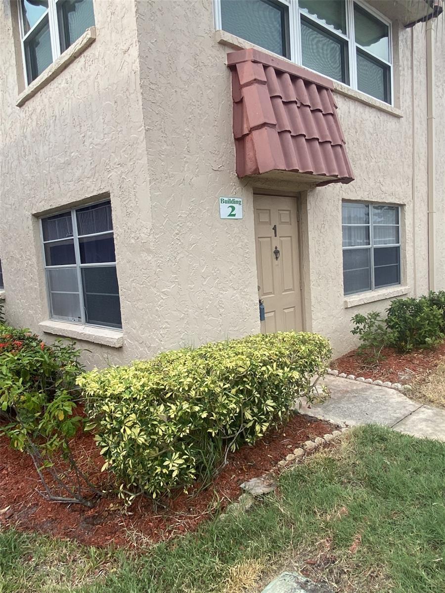 10033 64TH AVE N #1, ST PETERSBURG, FL, 33708