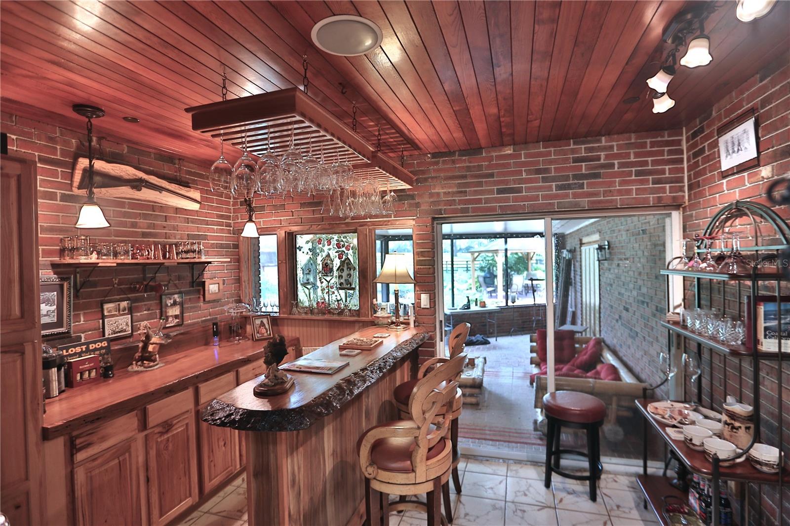 OM661446 Property Photo