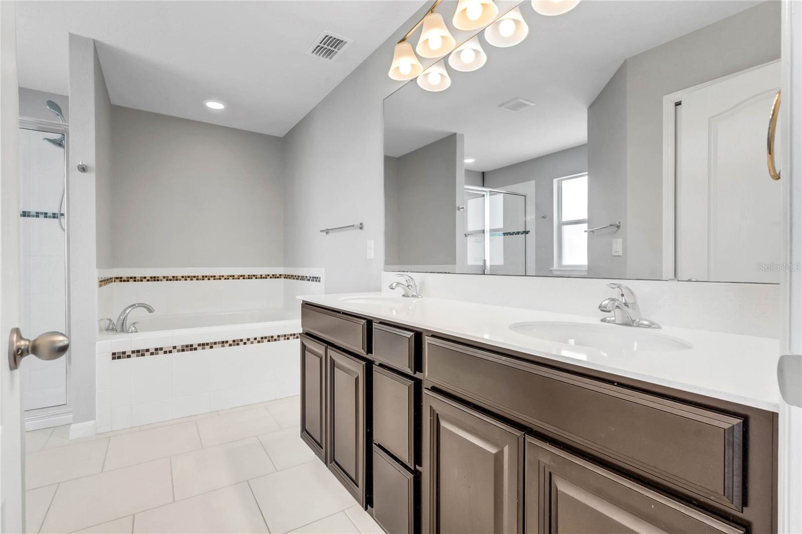 444 SEATTLE SLEW DR, DAVENPORT, FL, 33837