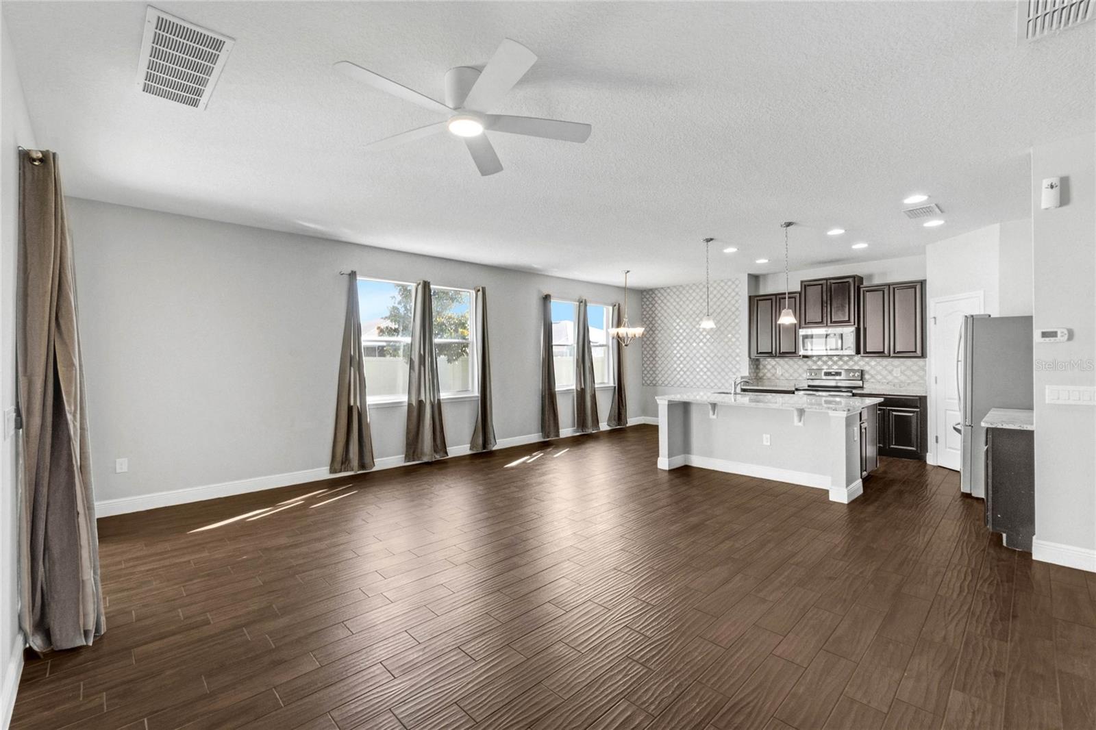 444 SEATTLE SLEW DR, DAVENPORT, FL, 33837