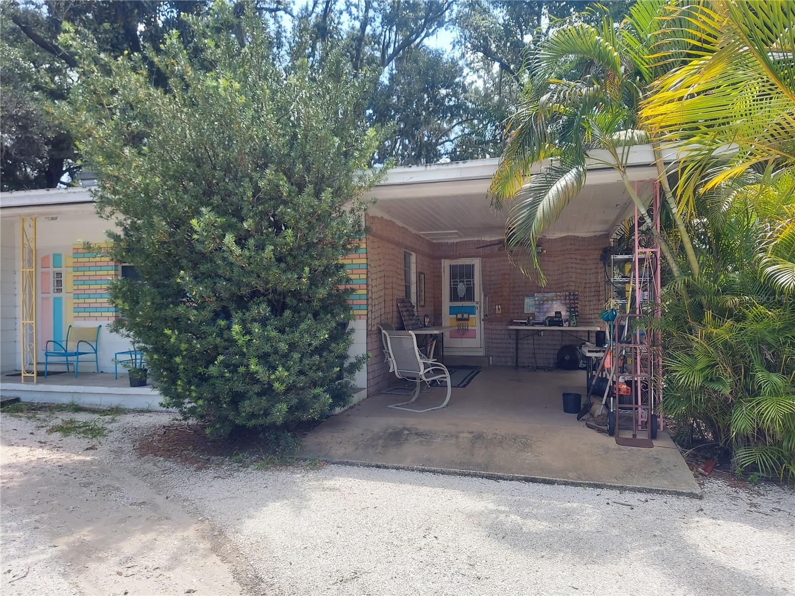 453 W DR MARTIN LUTHER KING JR BLVD, SEFFNER, FL, 33584