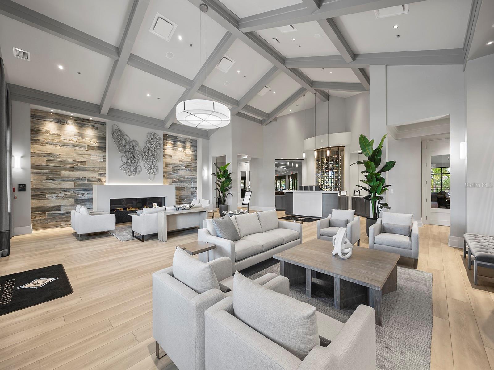 5947 BRANDON RUN, LAKEWOOD RANCH, FL, 34211