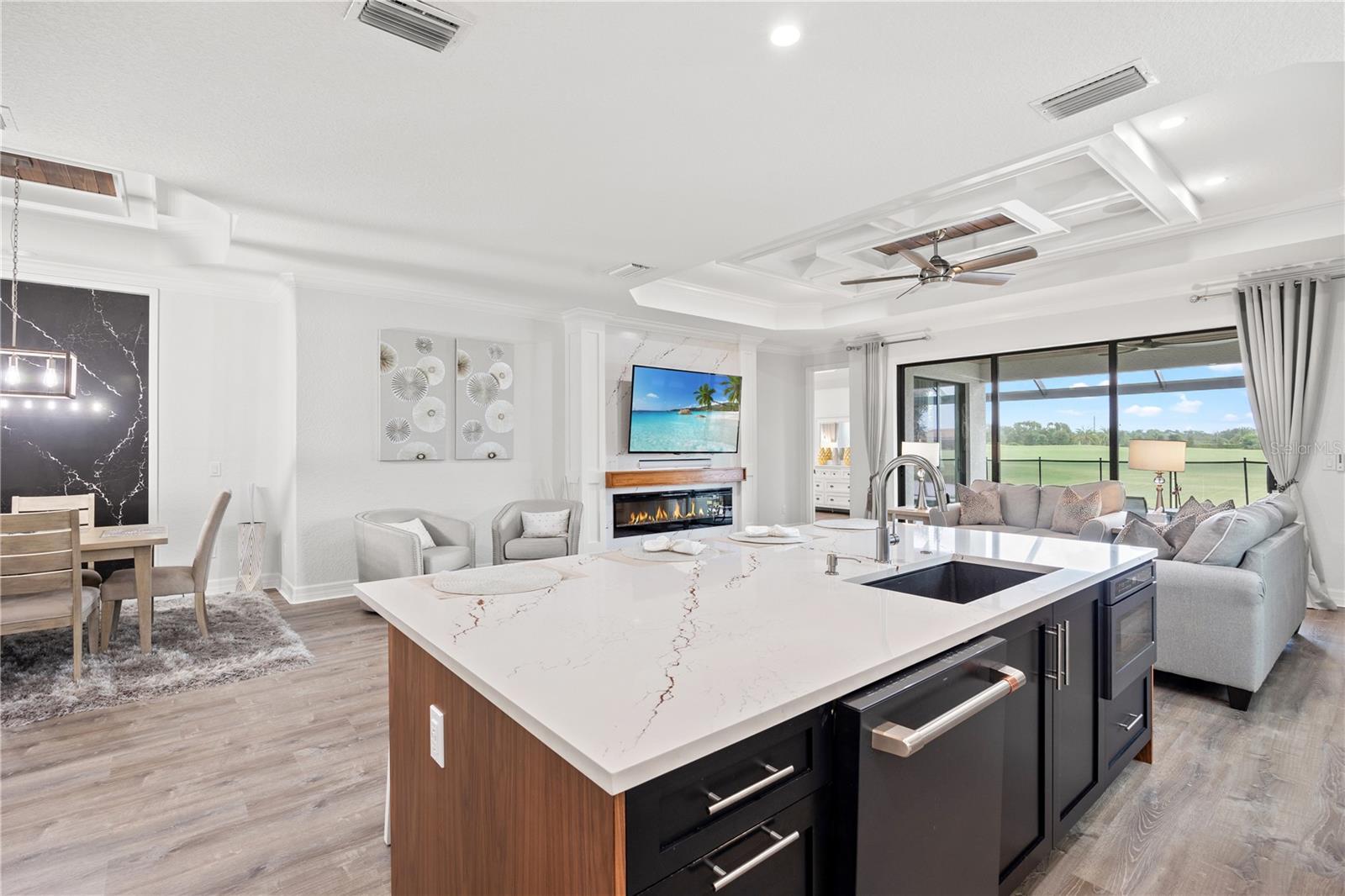 5947 BRANDON RUN, LAKEWOOD RANCH, FL, 34211