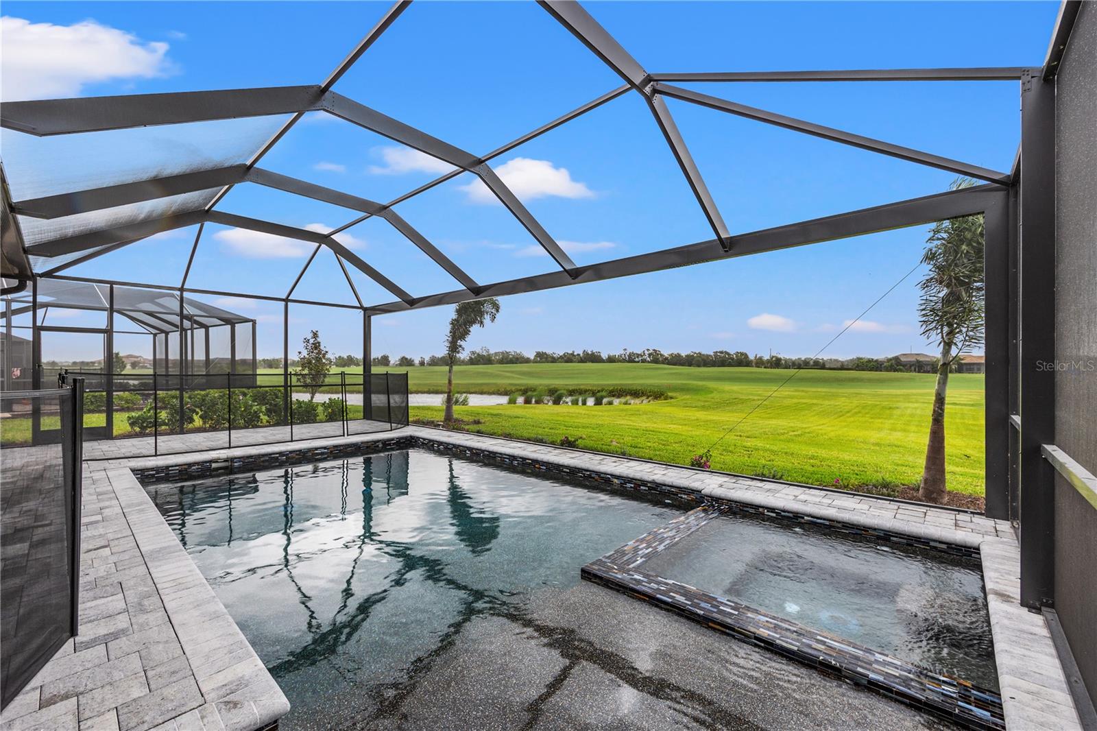 5947 BRANDON RUN, LAKEWOOD RANCH, FL, 34211