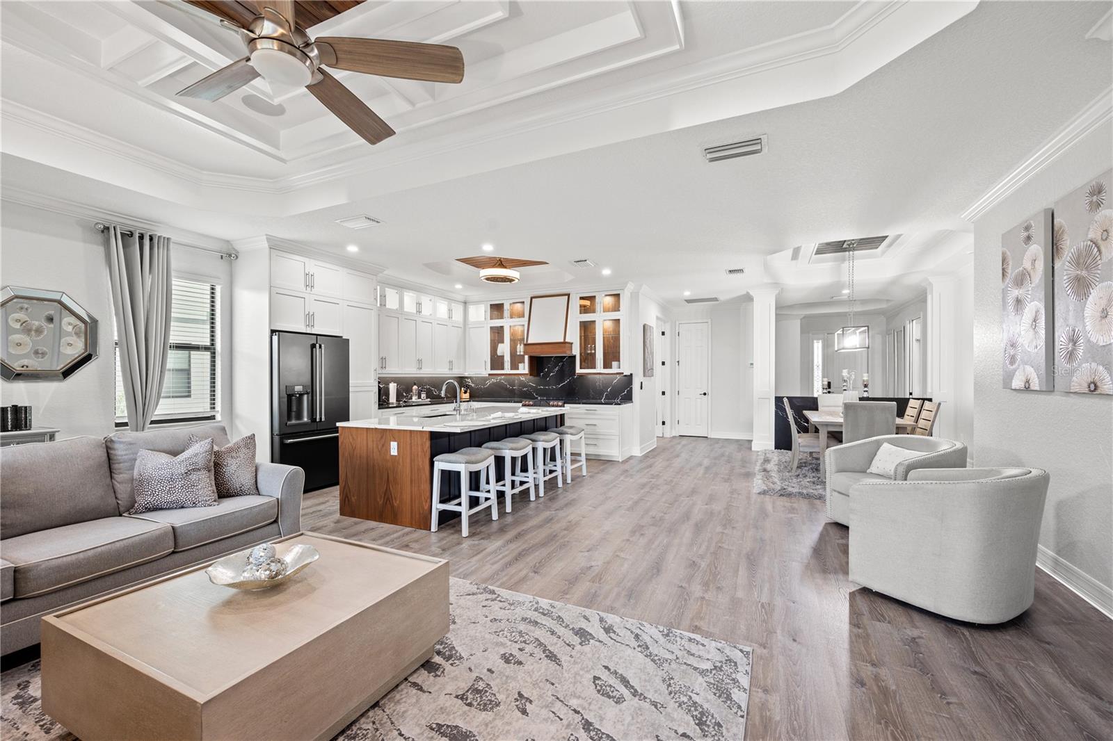 5947 BRANDON RUN, LAKEWOOD RANCH, FL, 34211