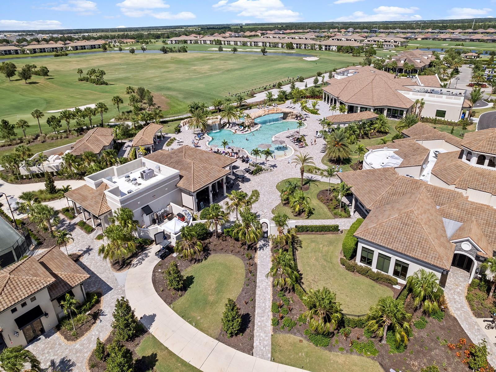 5947 BRANDON RUN, LAKEWOOD RANCH, FL, 34211