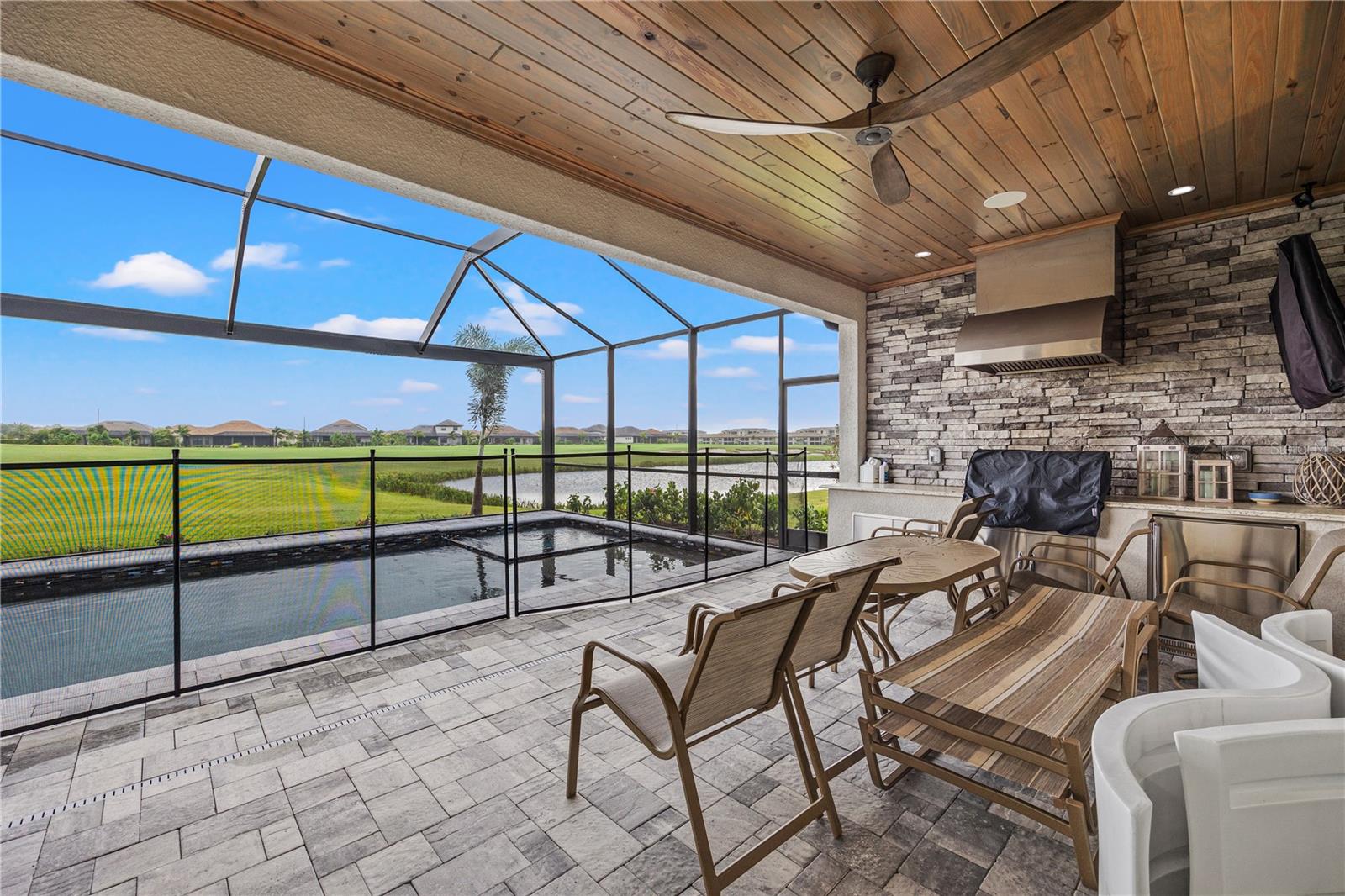 5947 BRANDON RUN, LAKEWOOD RANCH, FL, 34211