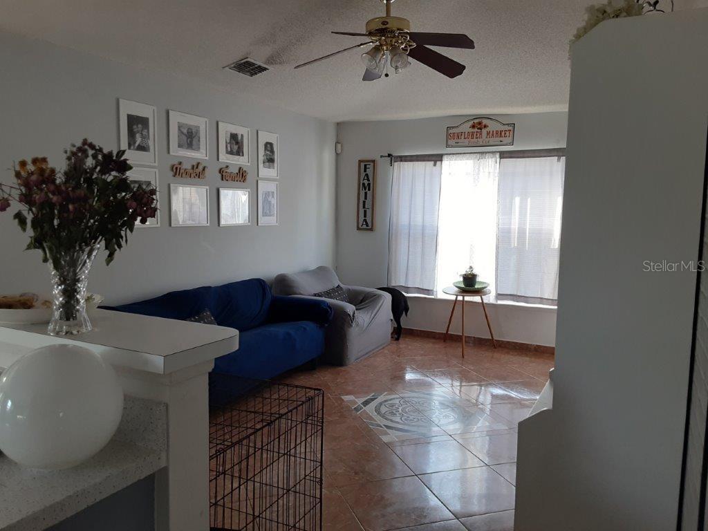 924 DERBYSHIRE DR, KISSIMMEE, FL, 34758