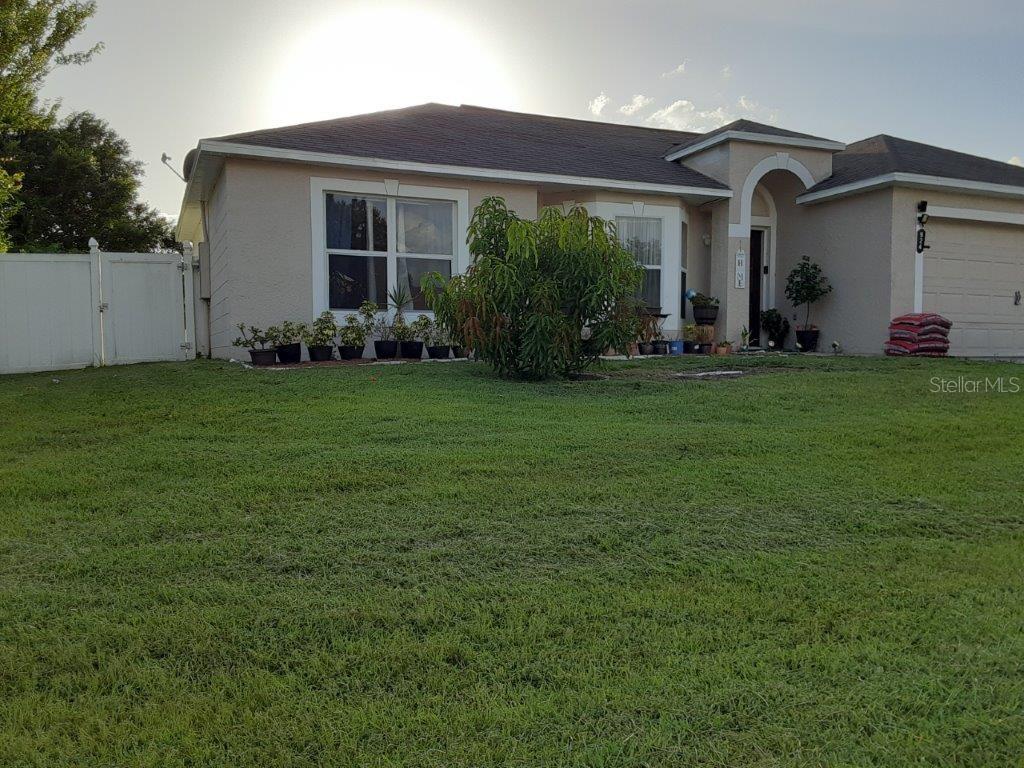 924 DERBYSHIRE DR, KISSIMMEE, FL, 34758