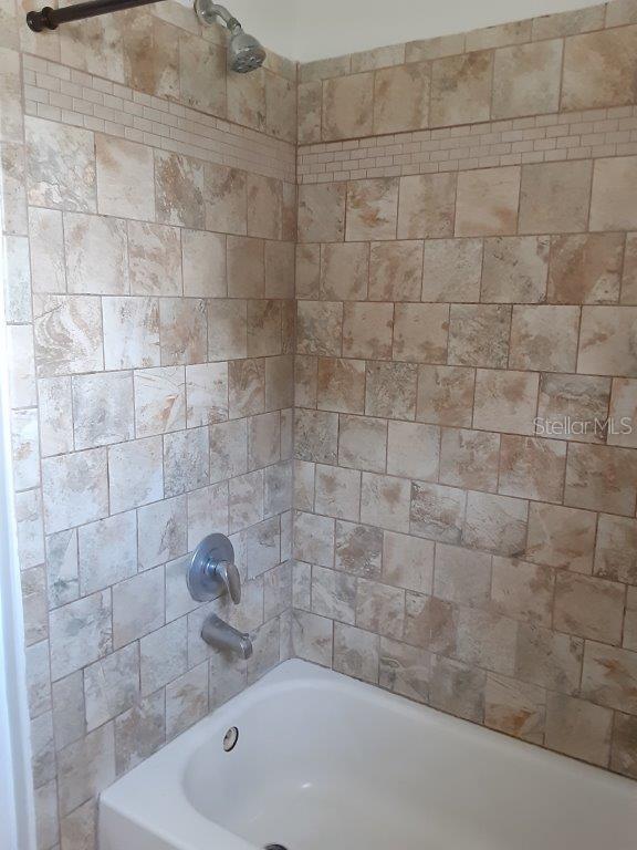 924 DERBYSHIRE DR, KISSIMMEE, FL, 34758