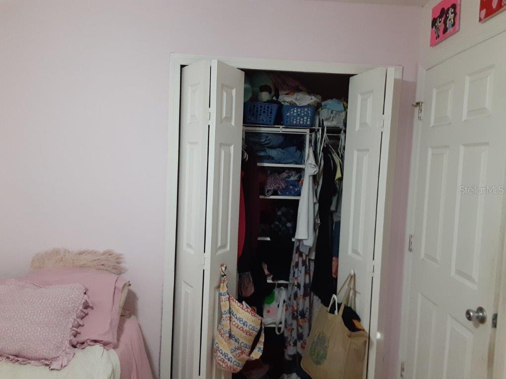924 DERBYSHIRE DR, KISSIMMEE, FL, 34758
