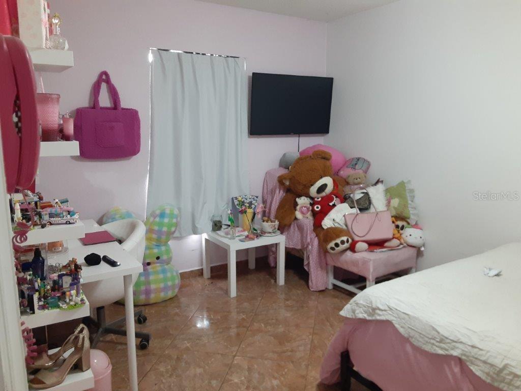 924 DERBYSHIRE DR, KISSIMMEE, FL, 34758