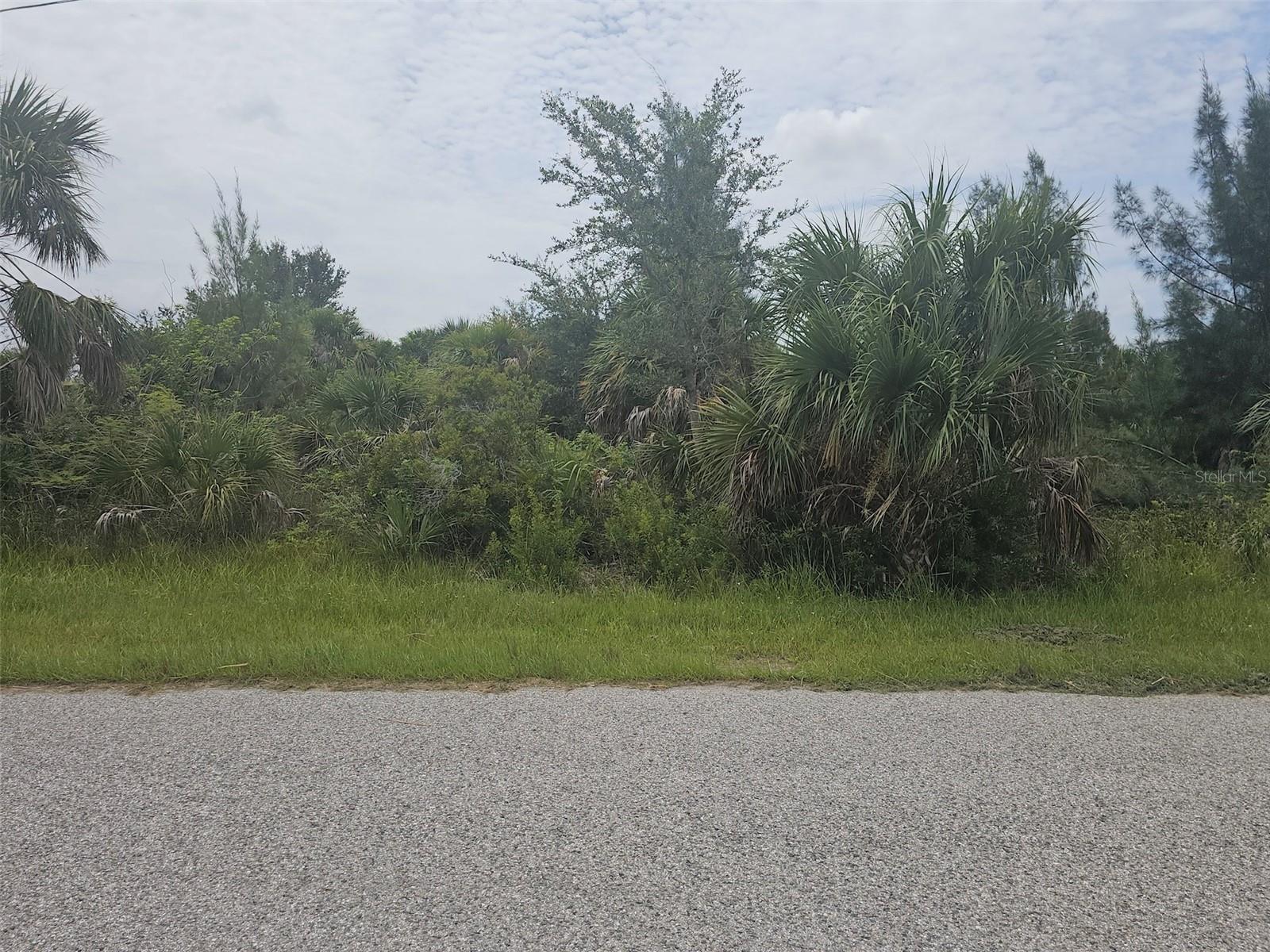 8233 ARLEWOOD CIR, PORT CHARLOTTE, FL, 33981