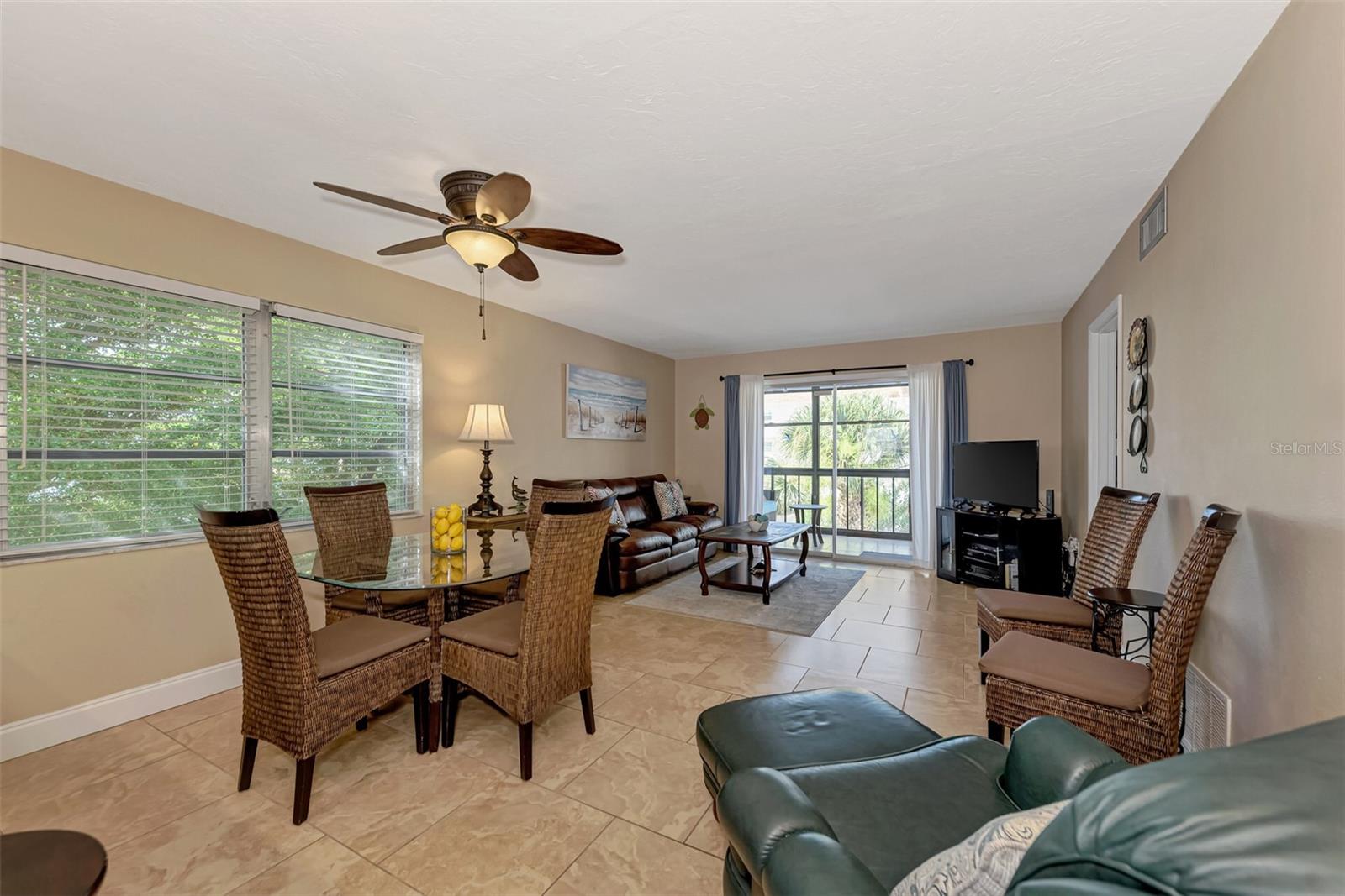 116 VISTA HERMOSA CIR #210C, SARASOTA, FL, 34242
