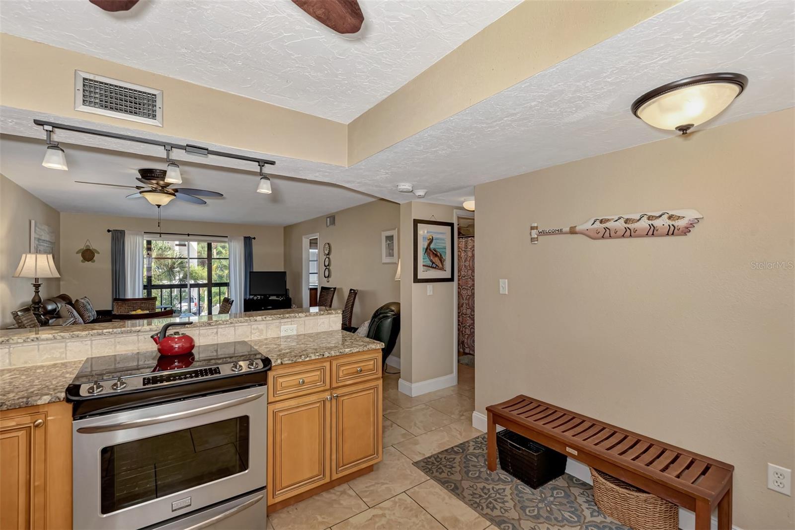 116 VISTA HERMOSA CIR #210C, SARASOTA, FL, 34242