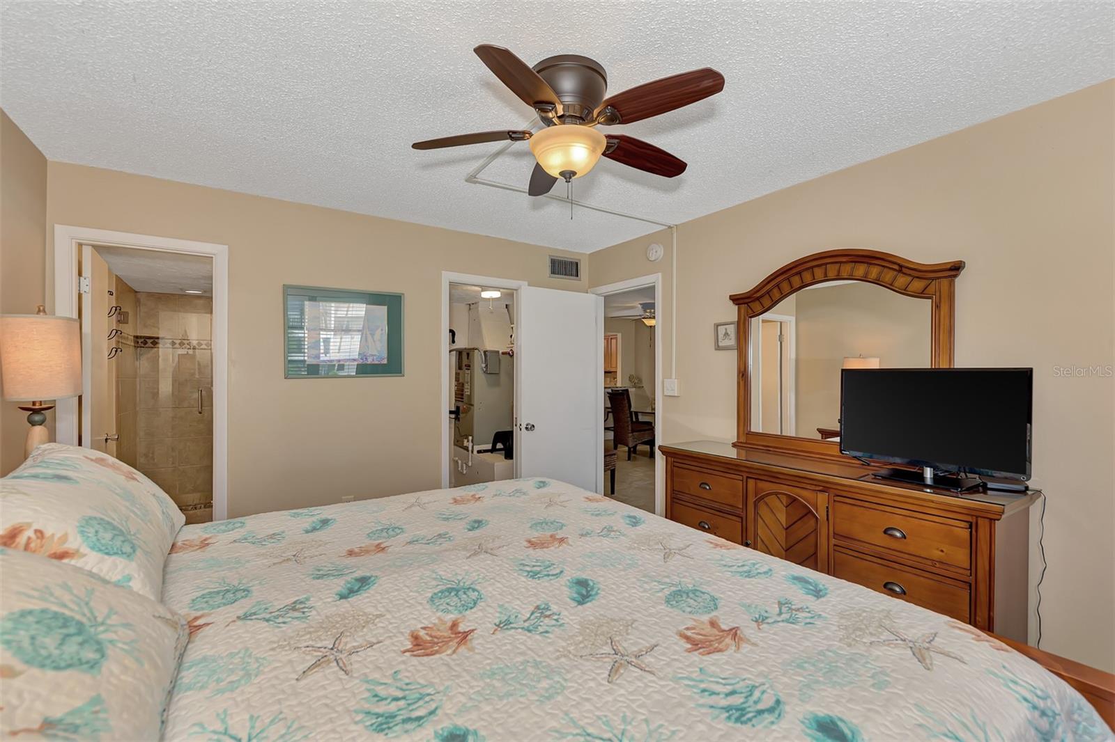 116 VISTA HERMOSA CIR #210C, SARASOTA, FL, 34242