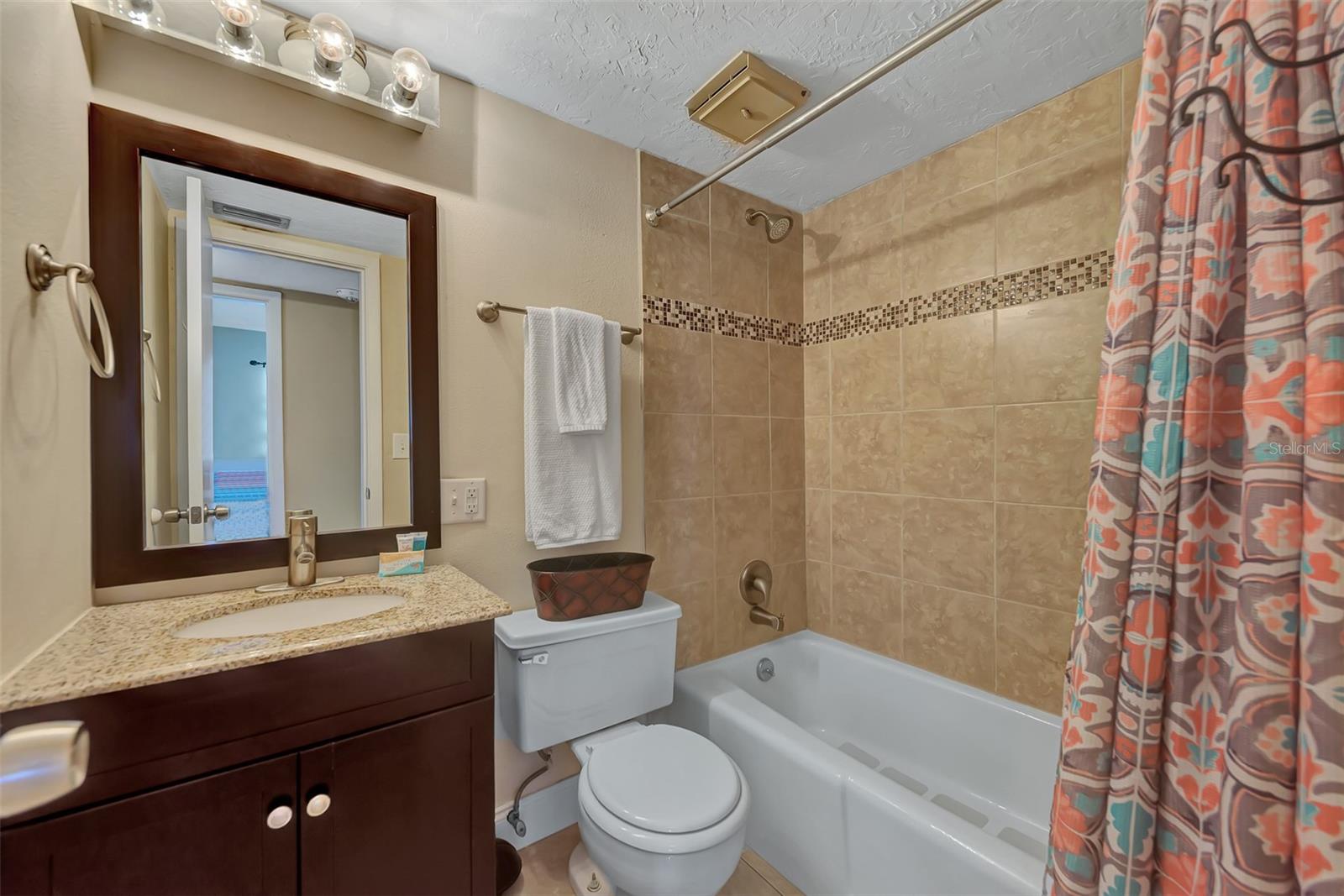 116 VISTA HERMOSA CIR #210C, SARASOTA, FL, 34242
