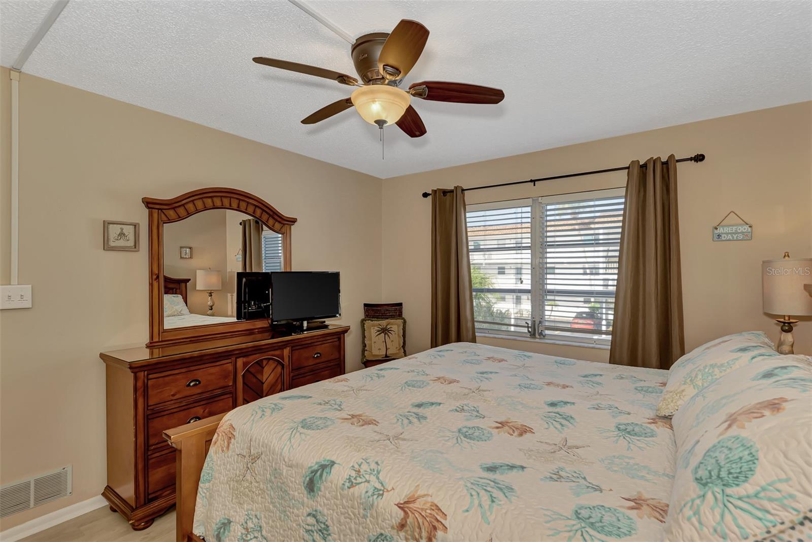 116 VISTA HERMOSA CIR #210C, SARASOTA, FL, 34242