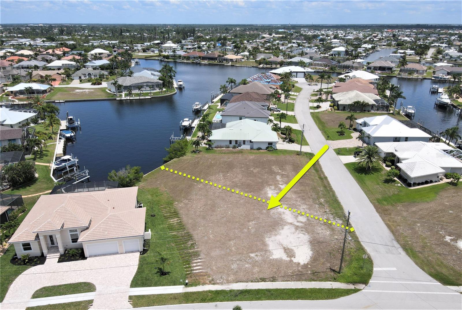 3690 WHIPPOORWILL BLVD, PUNTA GORDA, FL, 33950