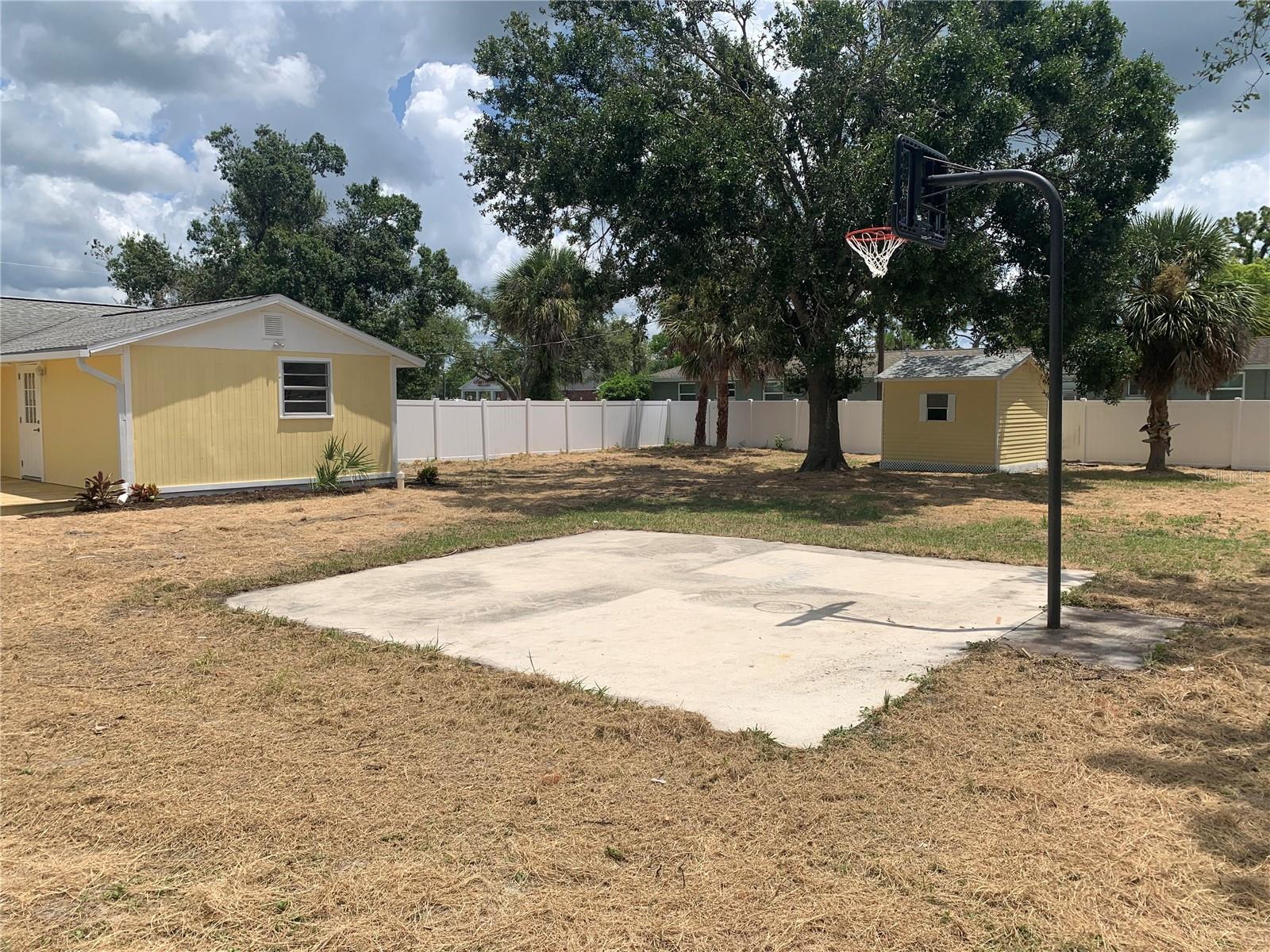 85 W GREEN ST, ENGLEWOOD, FL, 34223