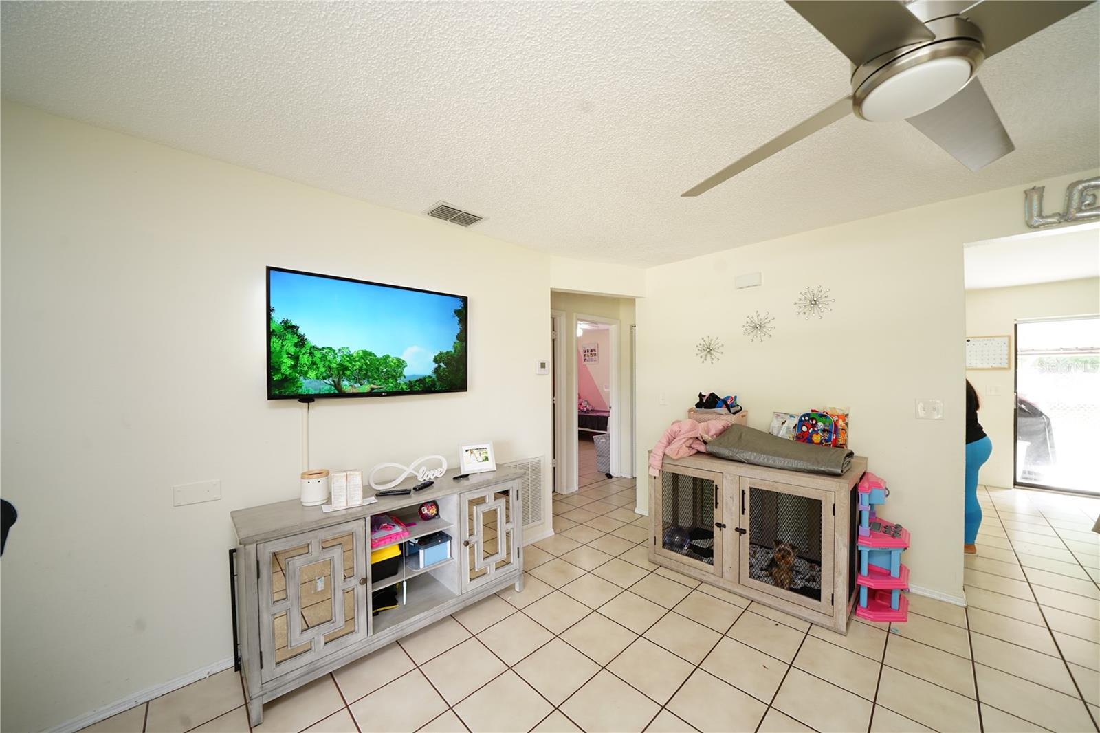5842 58TH AVE N #A & B, KENNETH CITY, FL, 33709