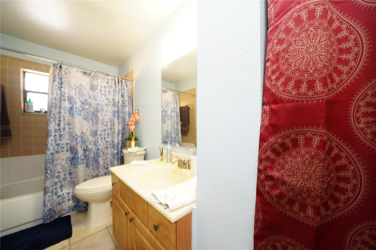 5830 58TH AVE N #A, B, & C, KENNETH CITY, FL, 33709