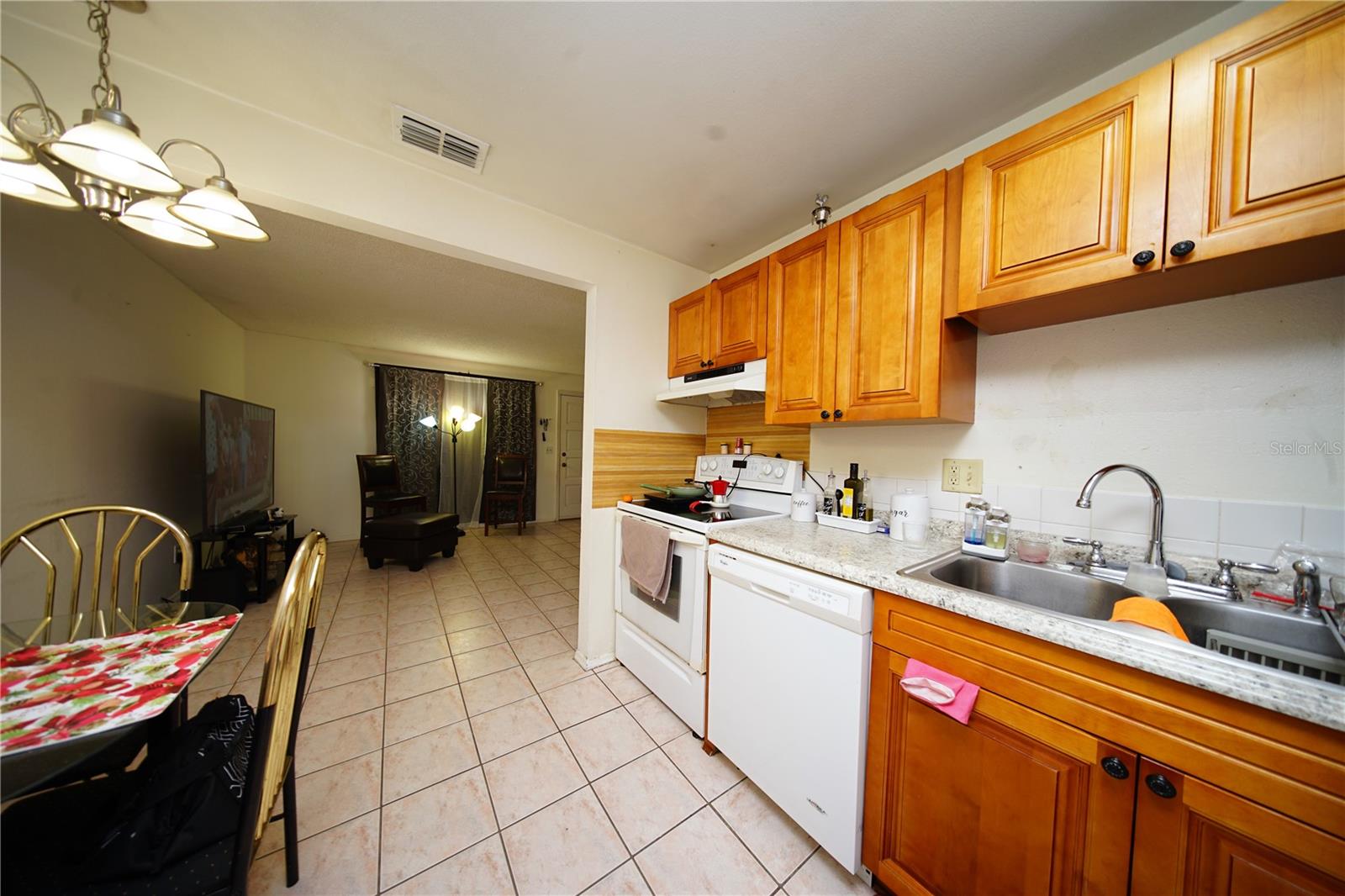 5830 58TH AVE N #A, B, & C, KENNETH CITY, FL, 33709