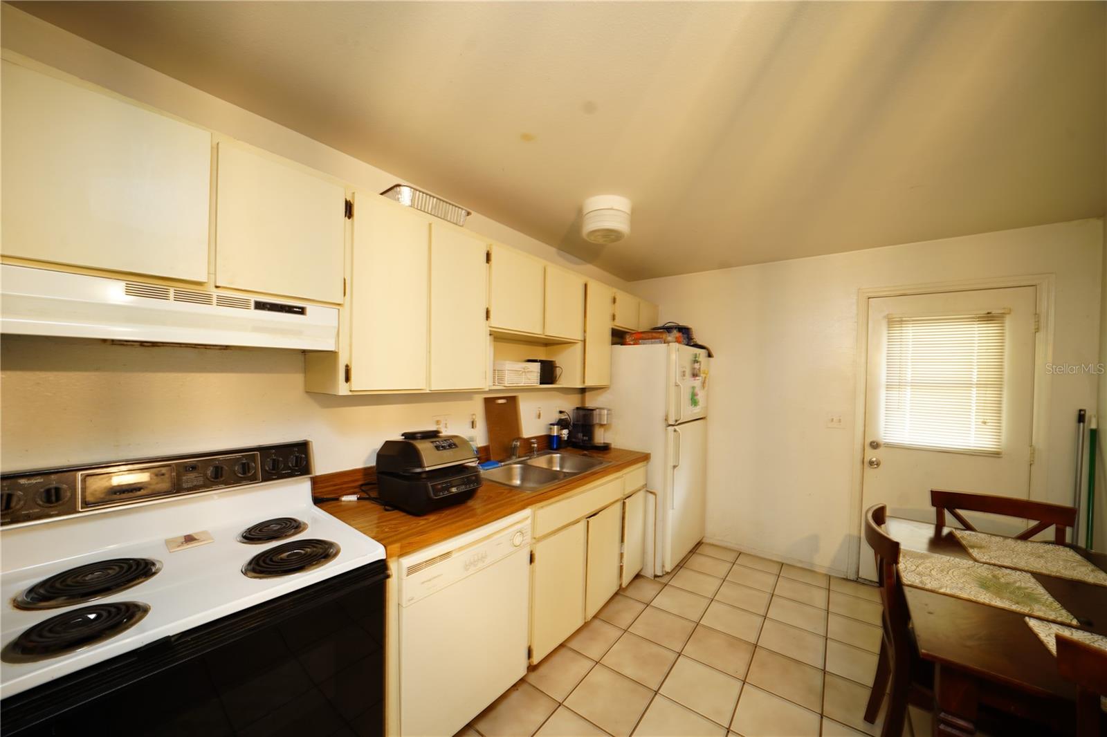 5830 58TH AVE N #A, B, & C, KENNETH CITY, FL, 33709