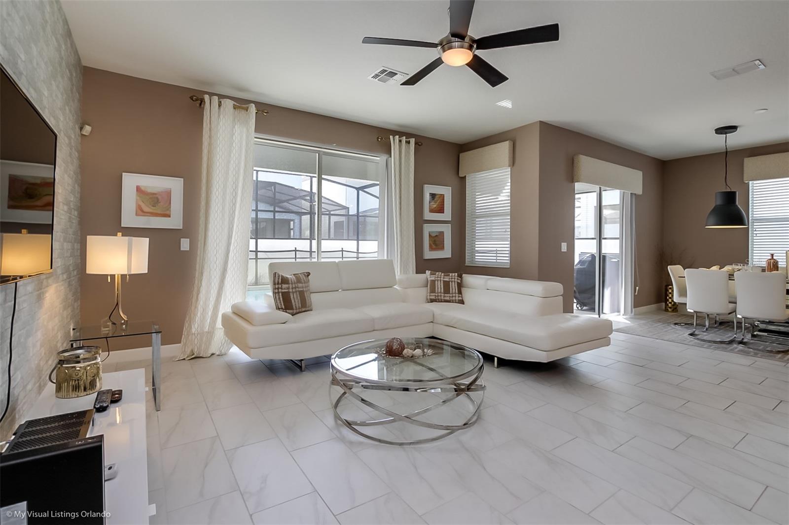 4725 SLEEPY HOLLOW DR, KISSIMMEE, FL, 34746