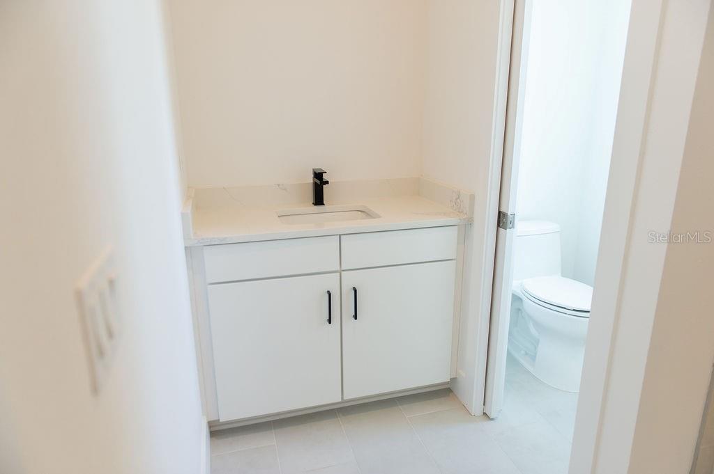 3850 POMPANO DR SE #1, ST PETERSBURG, FL, 33705