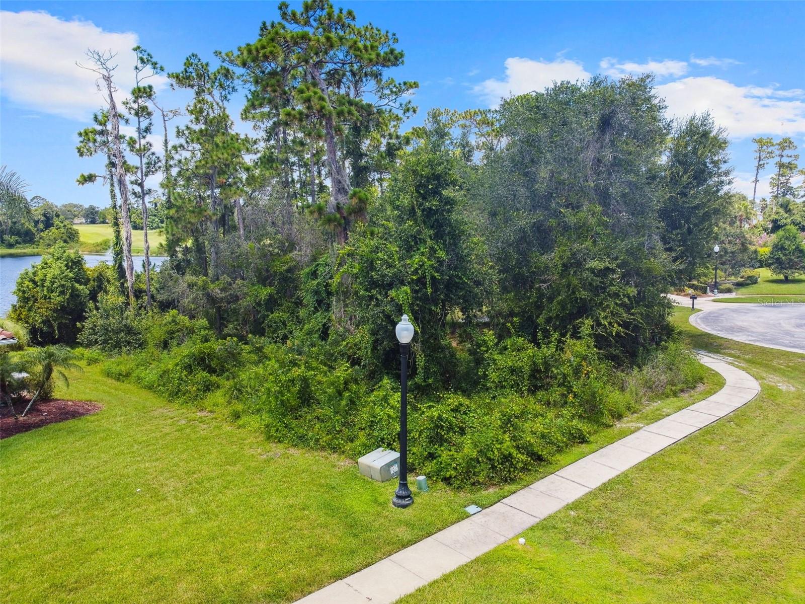 208 EAGLE ESTATES DR, DEBARY, FL, 32713