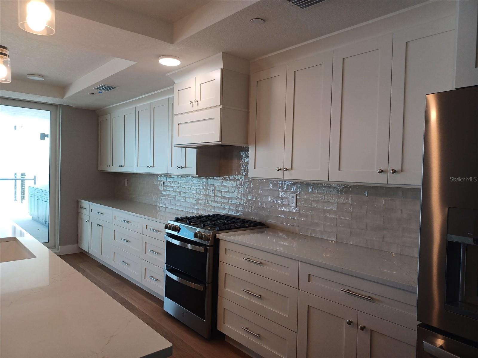 14048 GULF BLVD #402, MADEIRA BEACH, FL, 33708