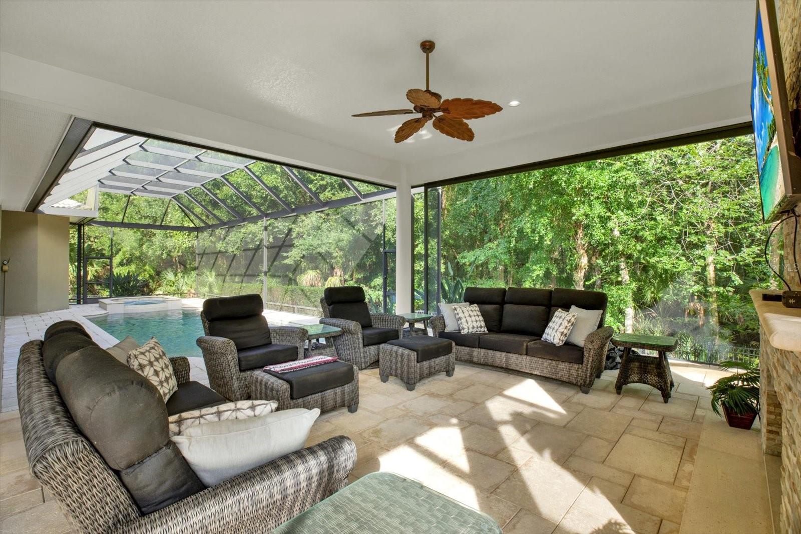 5016 GIVENDALE LN, TAMPA, FL, 33647