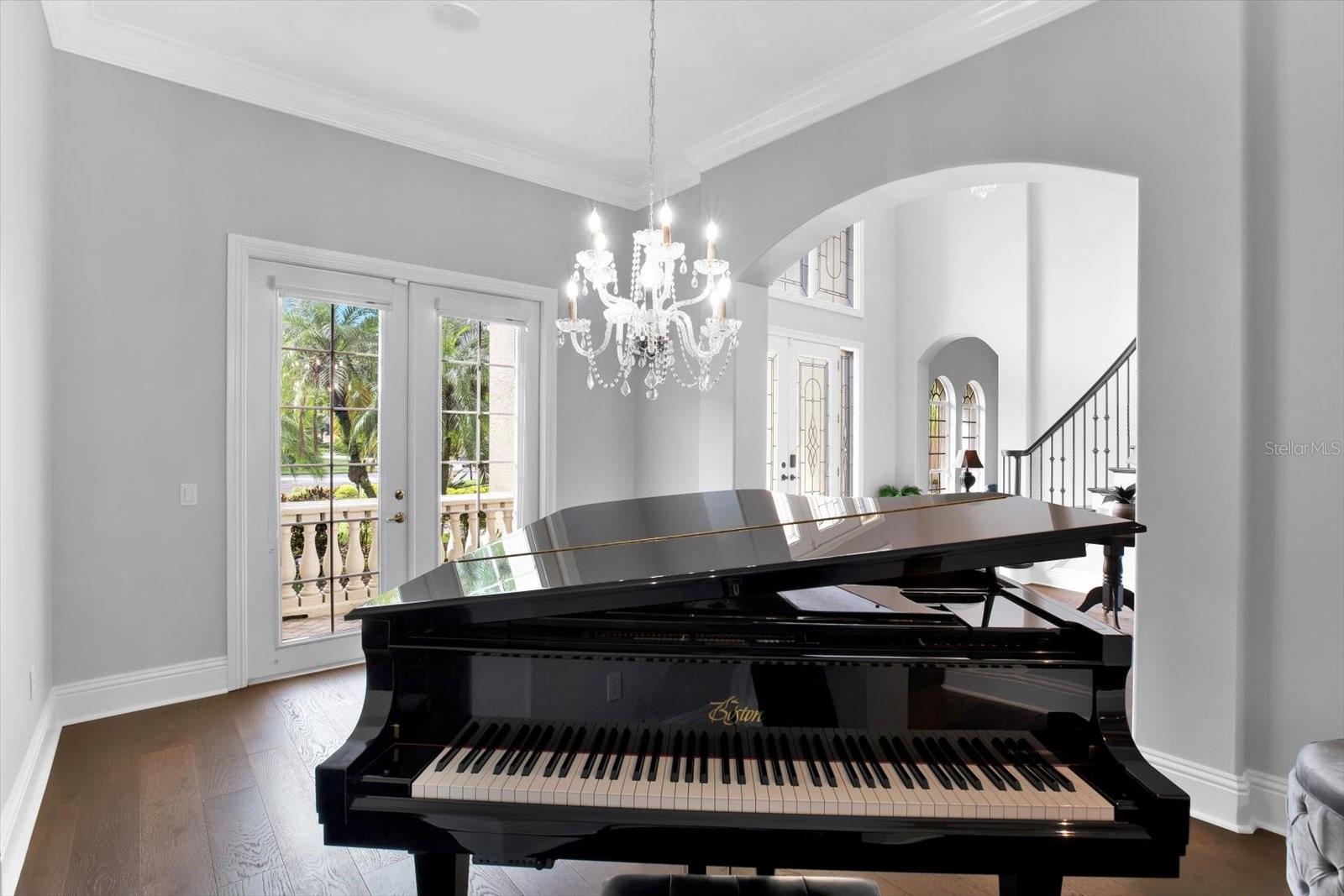 5016 GIVENDALE LN, TAMPA, FL, 33647