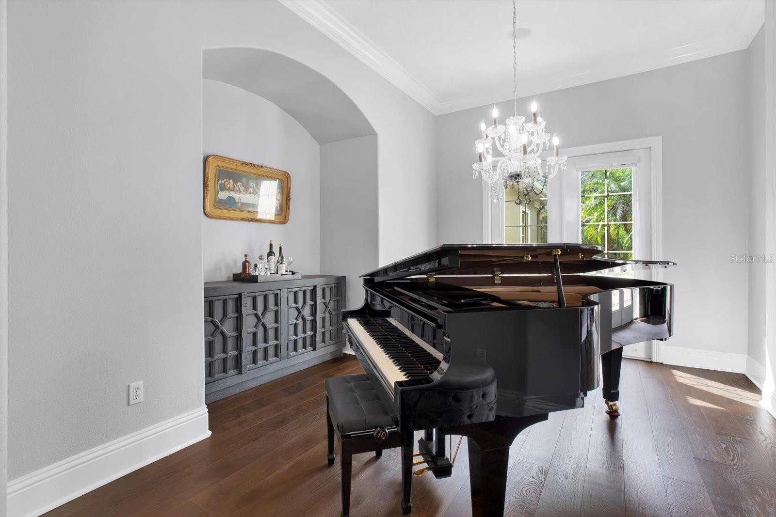 5016 GIVENDALE LN, TAMPA, FL, 33647