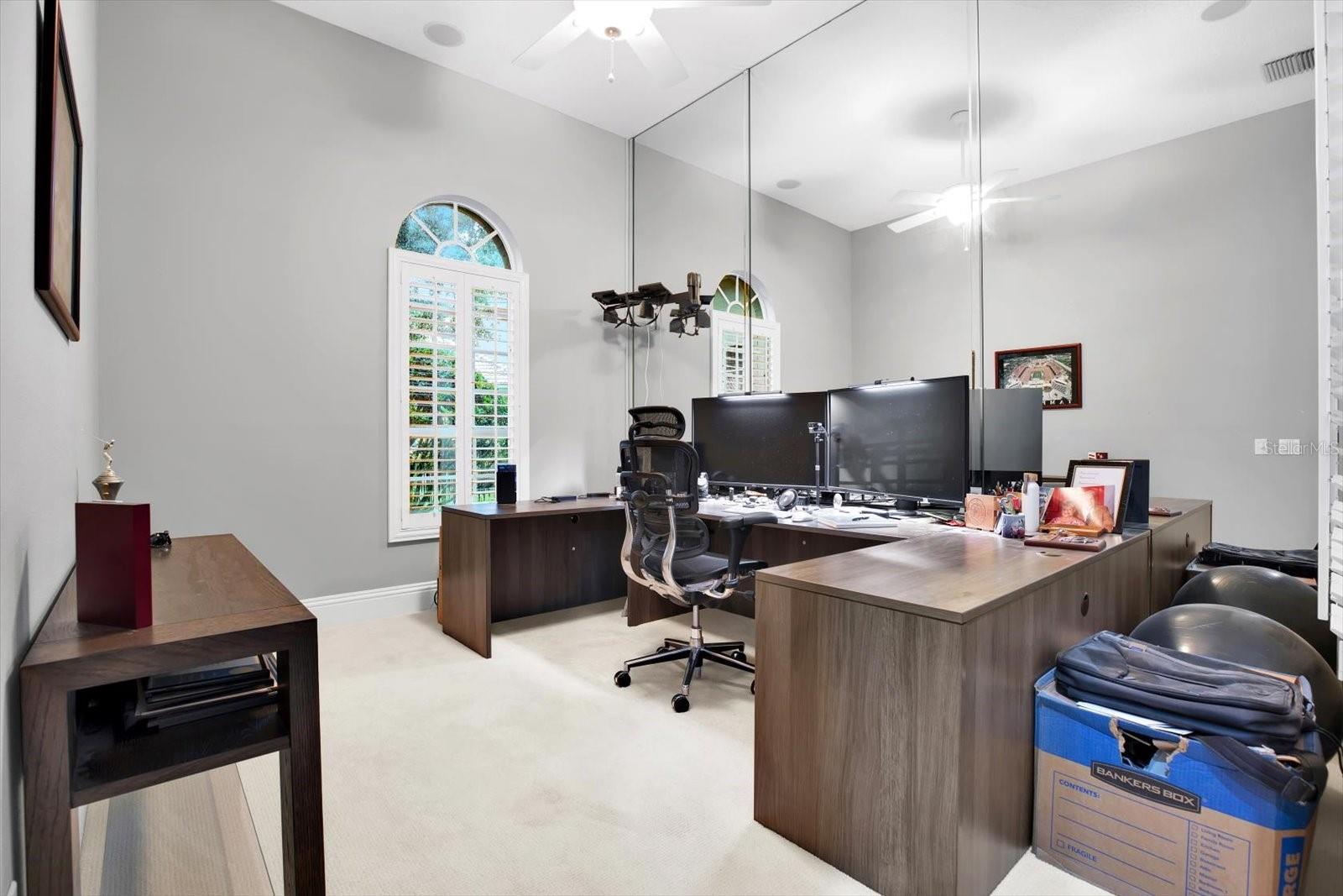 5016 GIVENDALE LN, TAMPA, FL, 33647