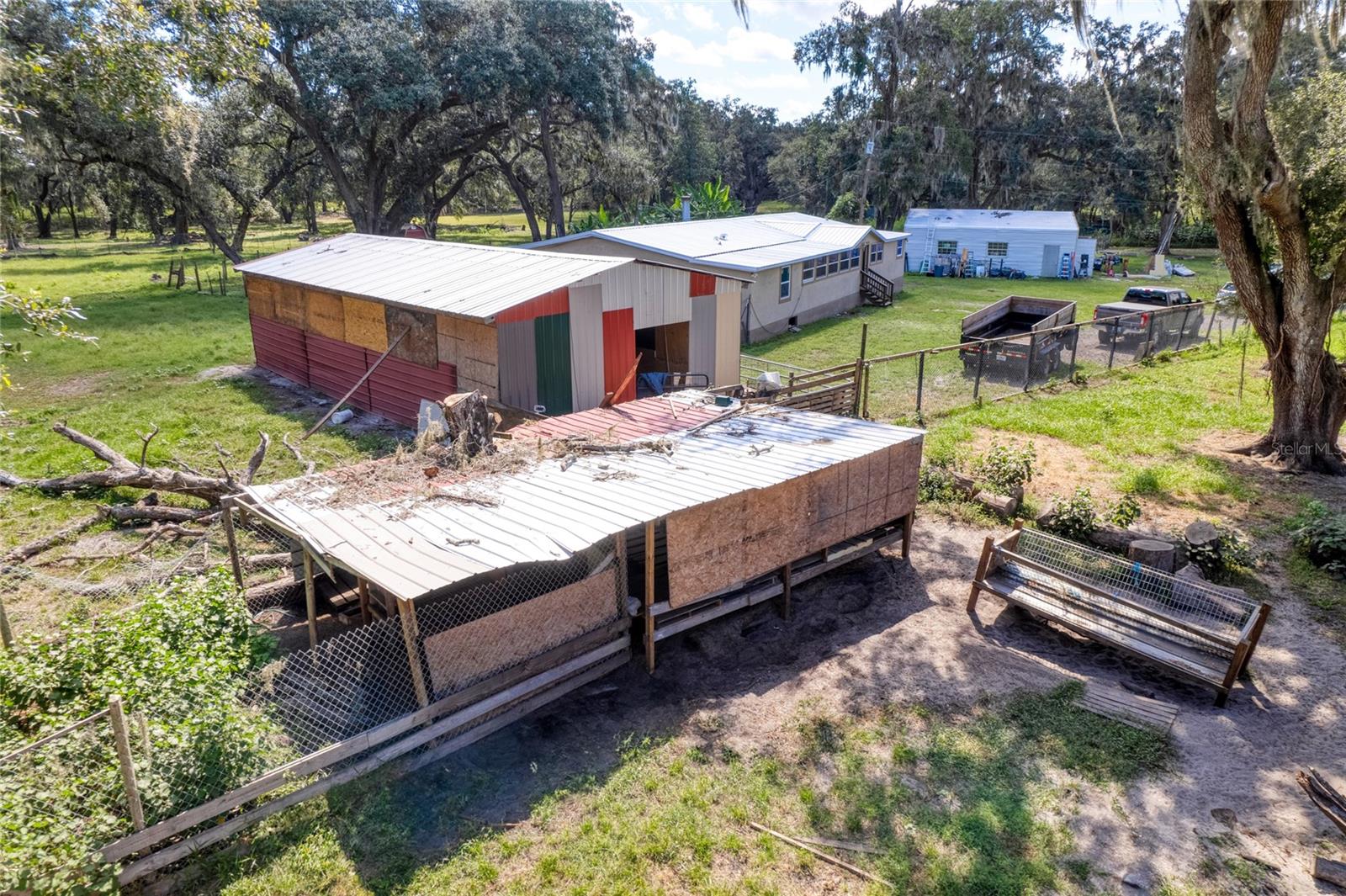 2643 N VALRICO RD, SEFFNER, FL, 33584