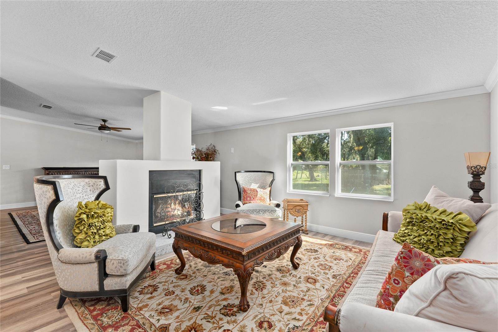 2643 N VALRICO RD, SEFFNER, FL, 33584