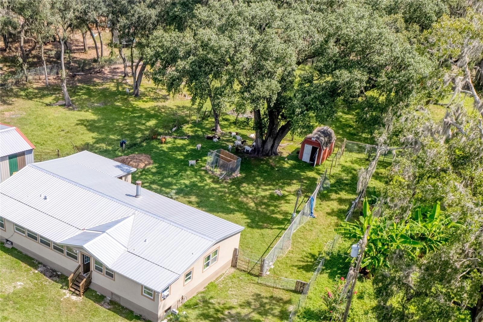 2643 N VALRICO RD, SEFFNER, FL, 33584
