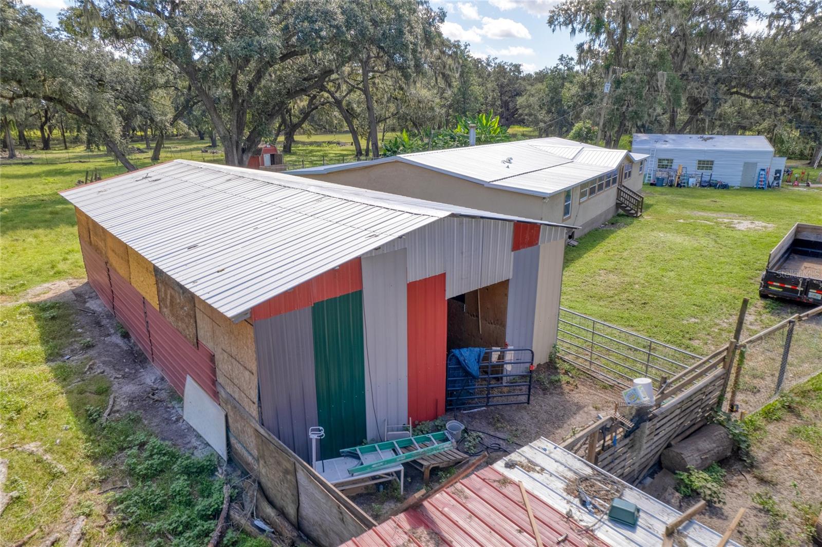 2643 N VALRICO RD, SEFFNER, FL, 33584