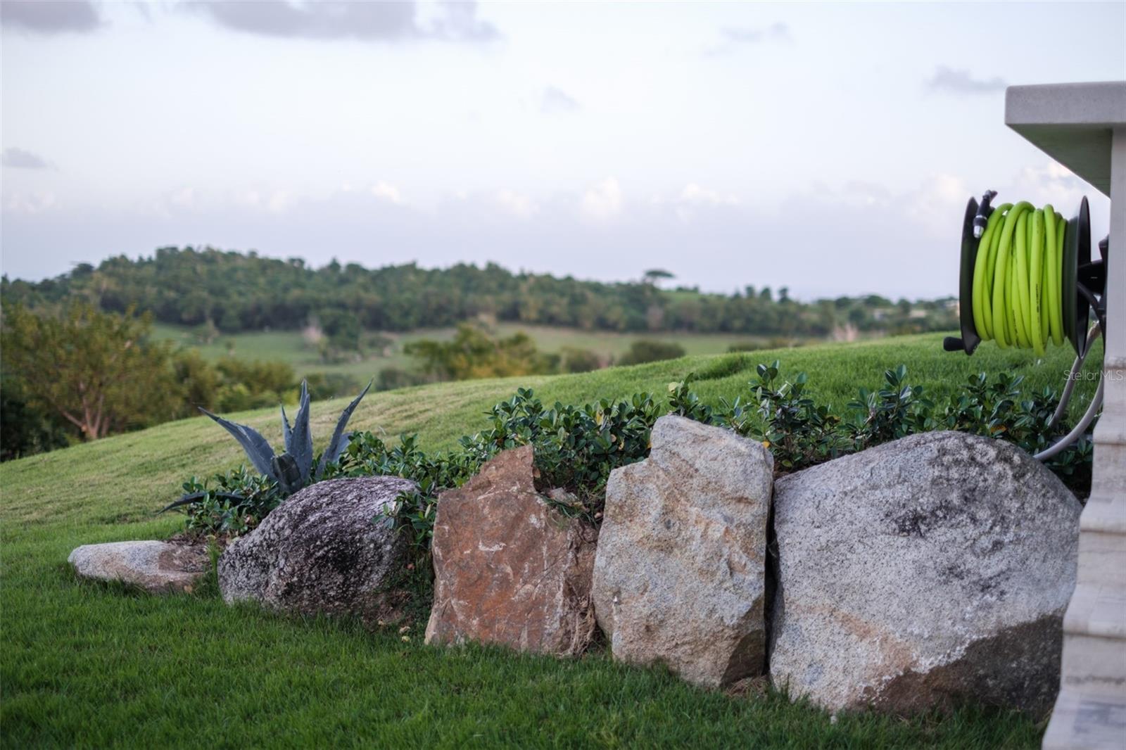 PR9101529 Property Photo