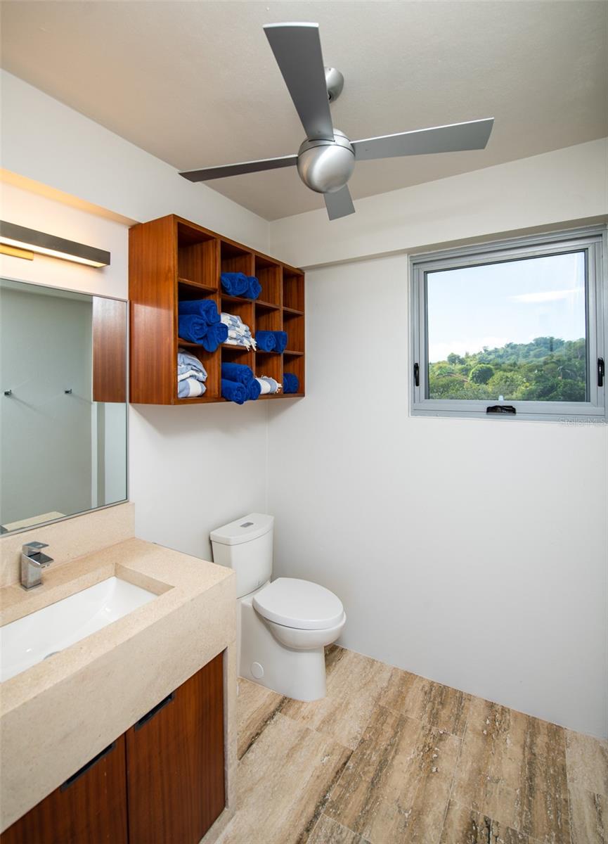 PR9101529 Property Photo