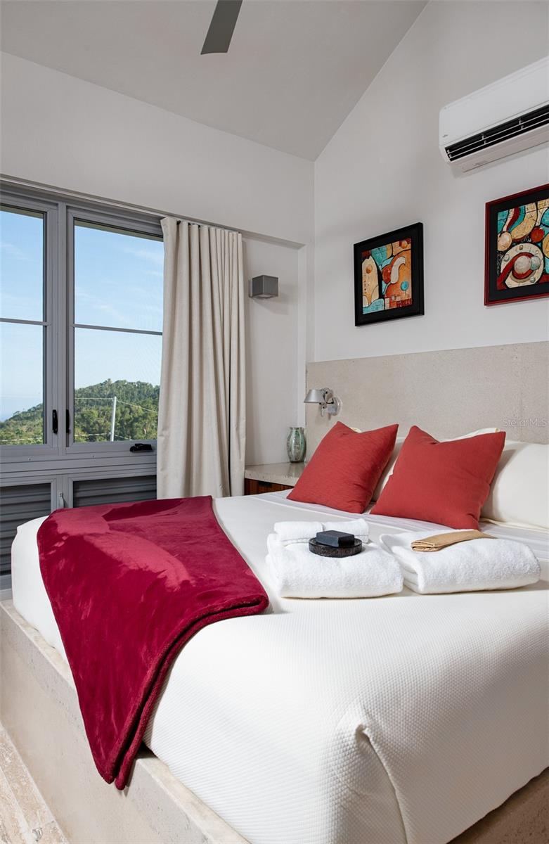 PR9101529 Property Photo