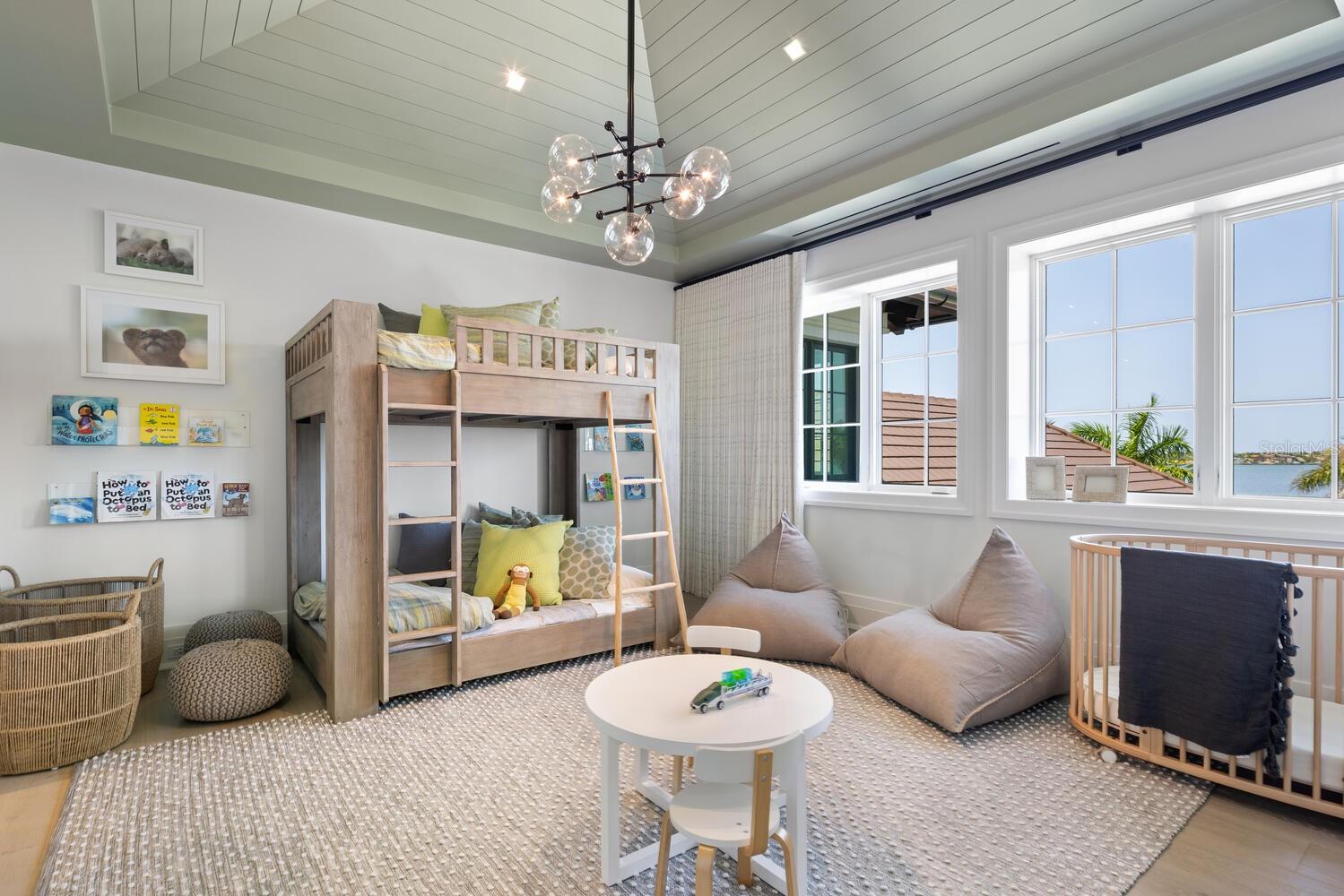 A4579757 Property Photo