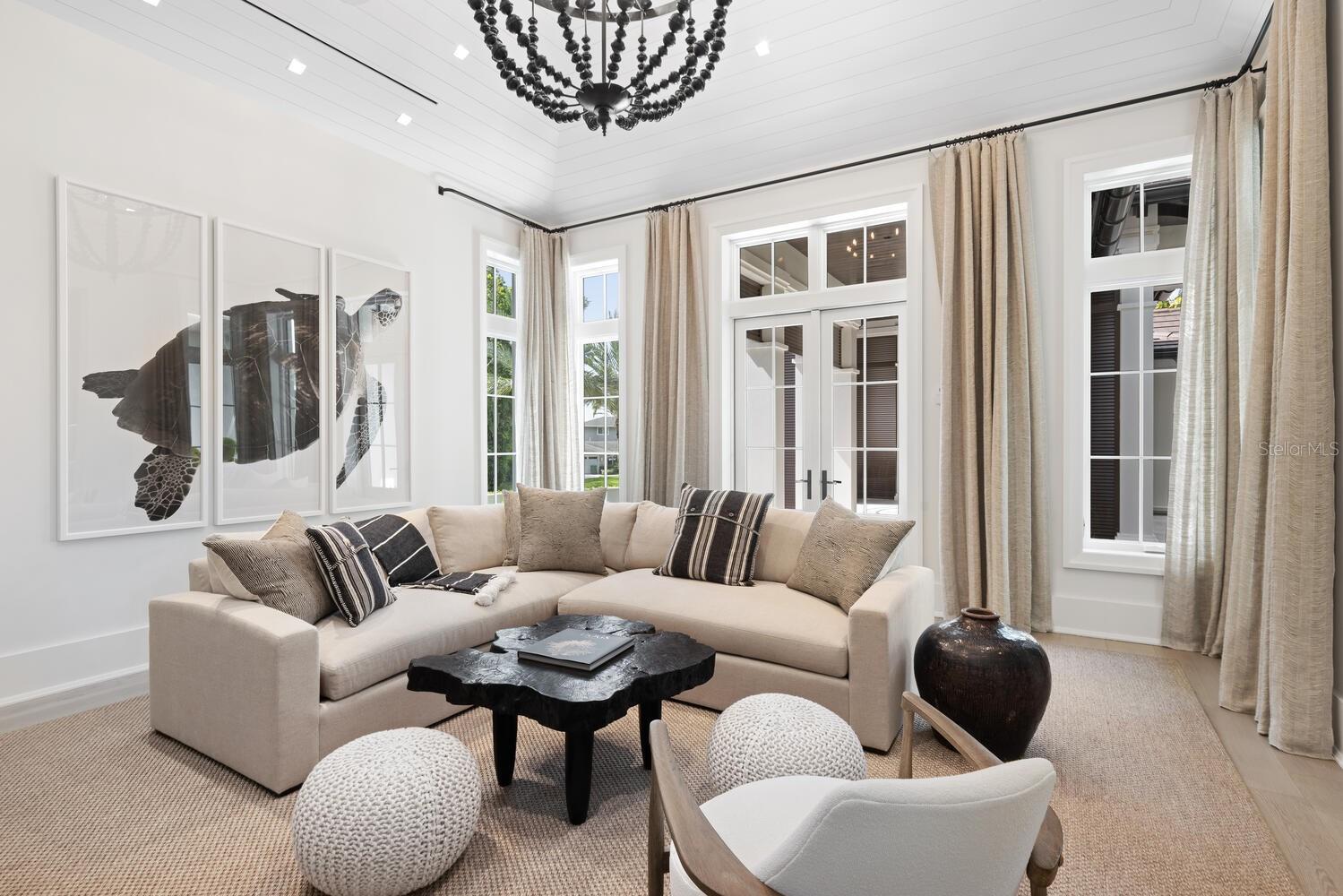 A4579757 Property Photo