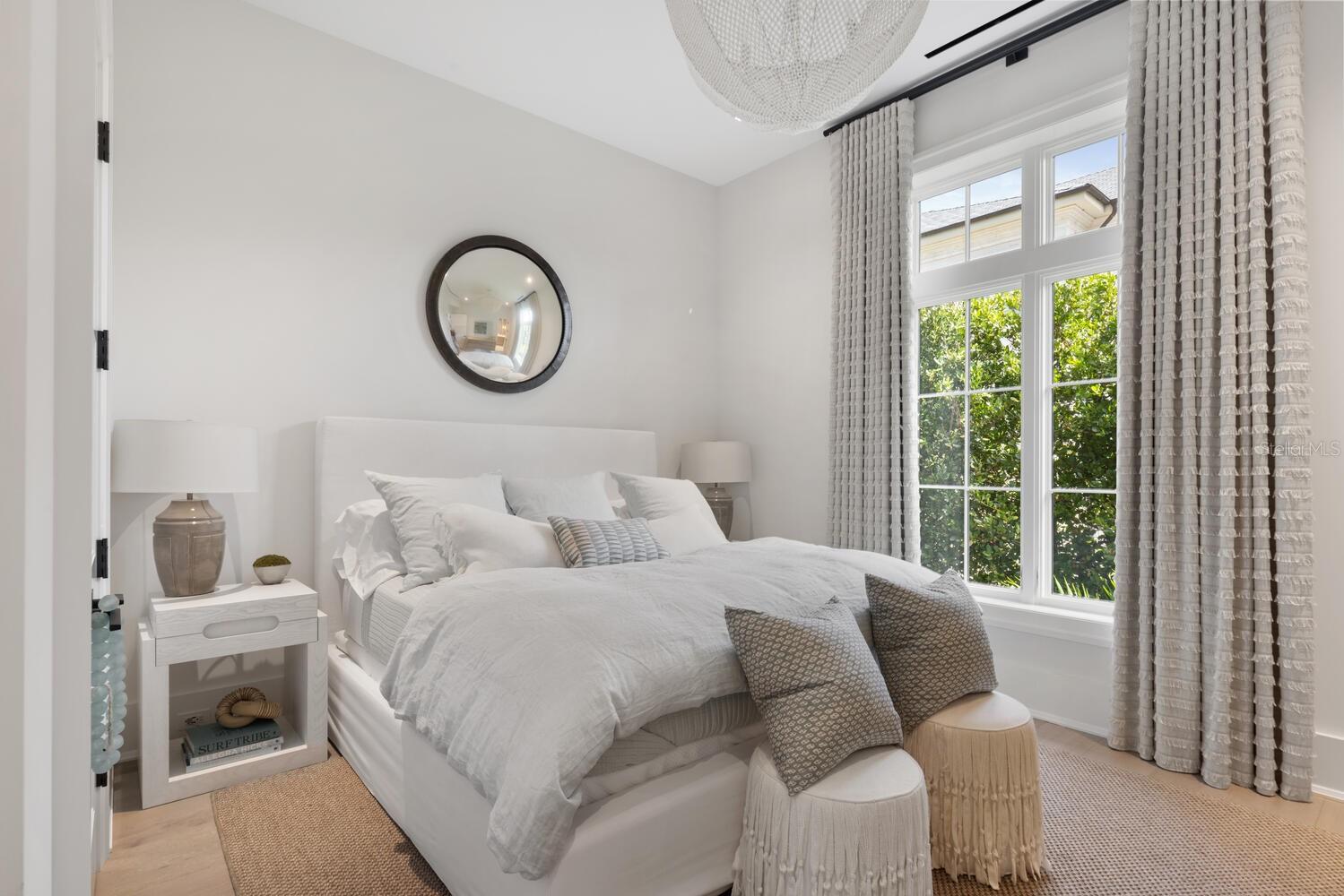 A4579757 Property Photo