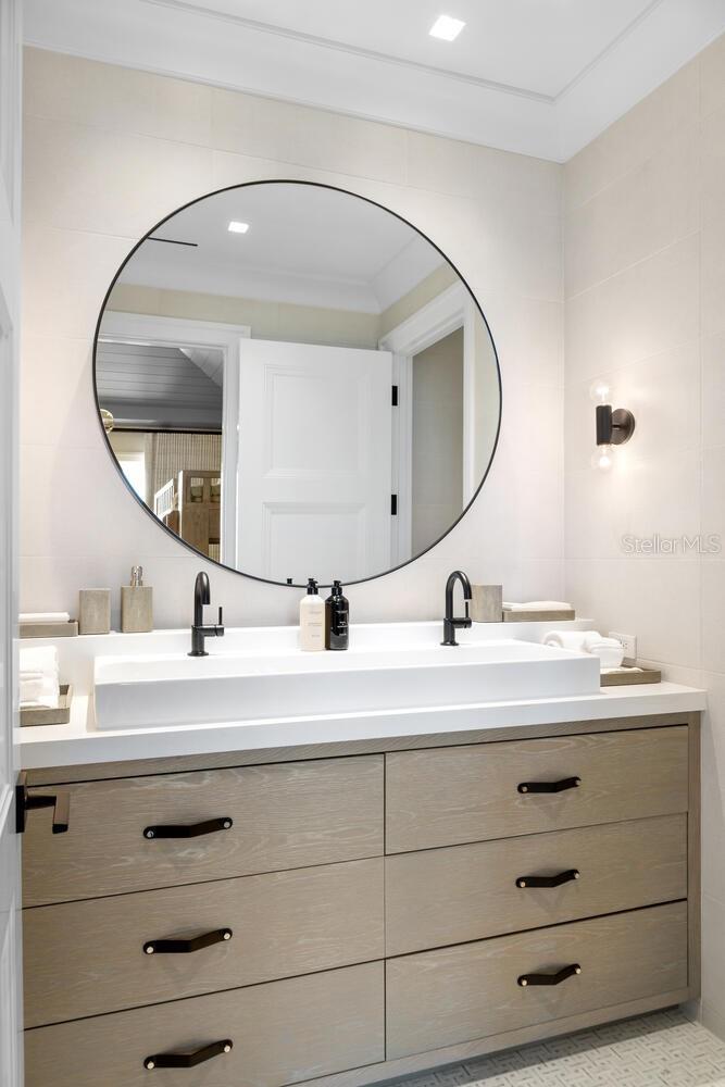 A4579757 Property Photo