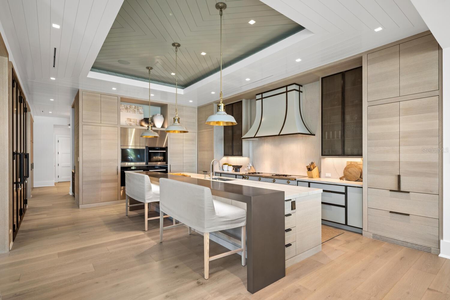 A4579757 Property Photo