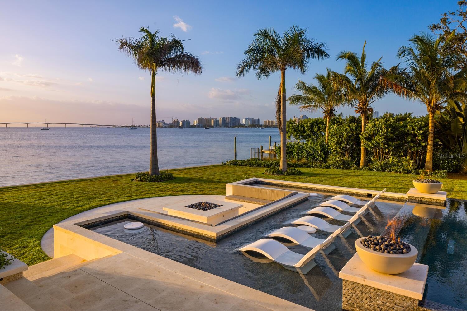 A4579757 Property Photo